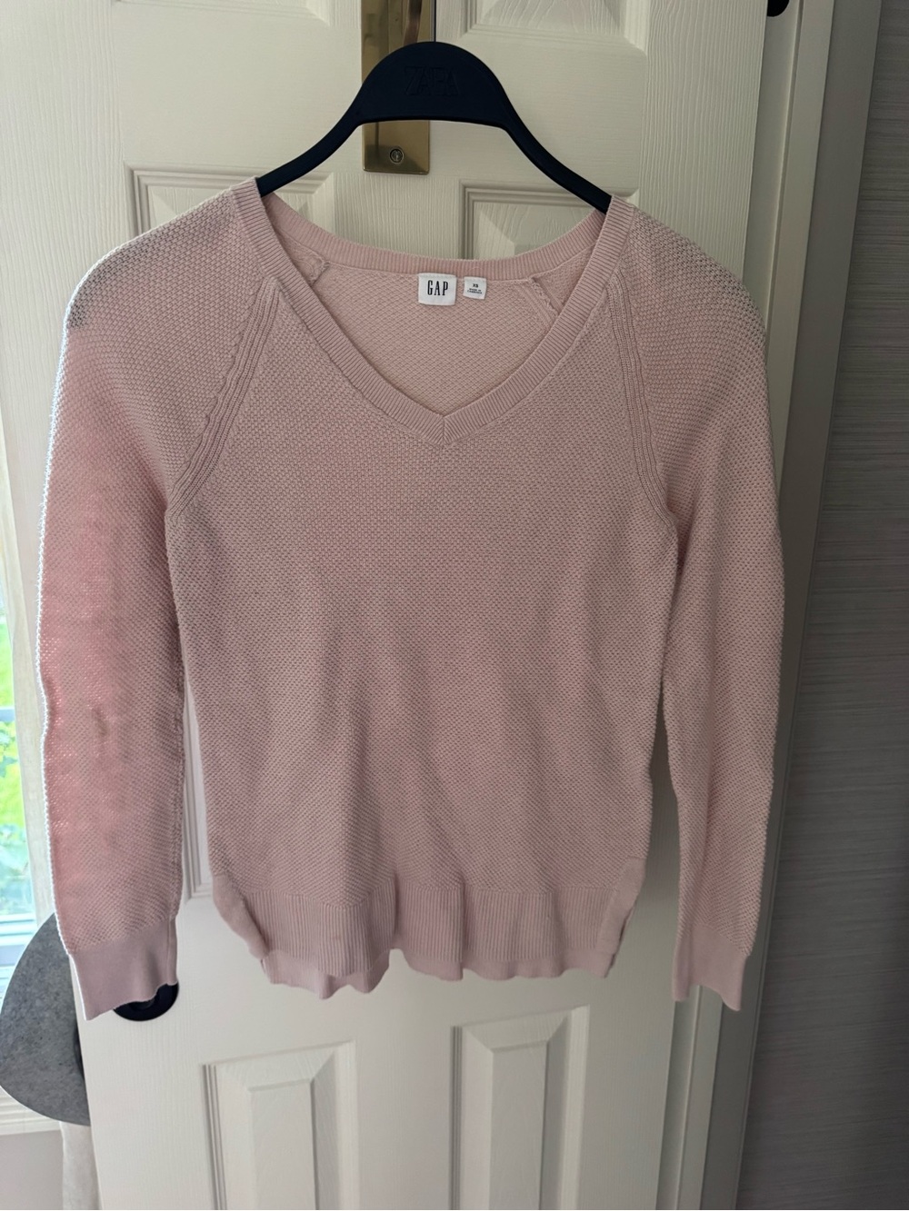 GAP Pale Pink V-Neck Textured Knit Sweater